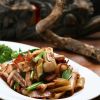 籮籮酸湯魚(yú)火鍋-野筒筍炒臘肉